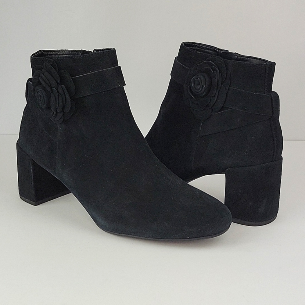 Taryn by Taryn Rose Heather Heeled Ankle Boots Black Suede Size 9.5